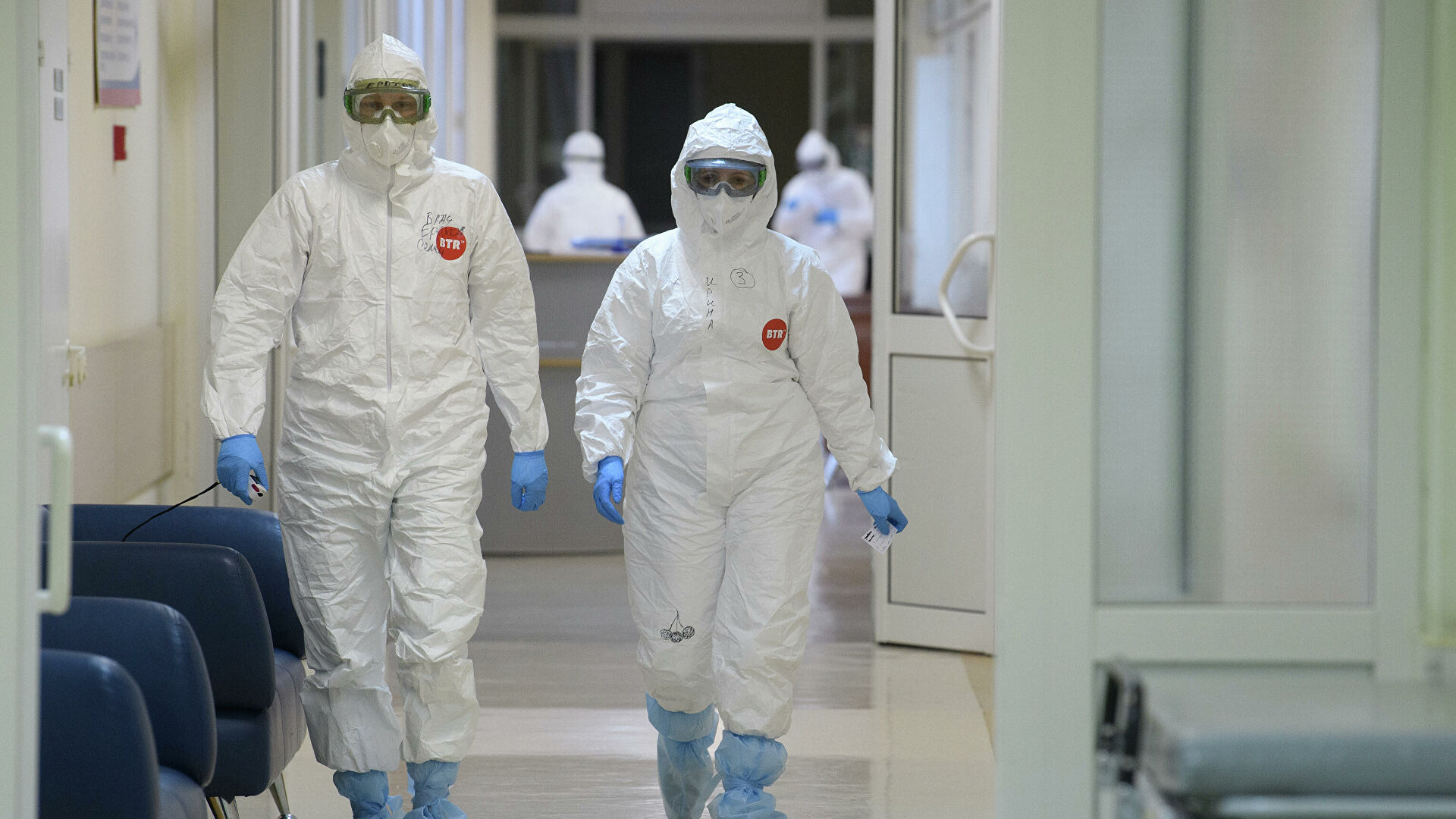 61 человек госпитализировали с коронавирусом в Якутии за сутки