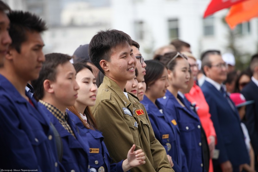 Свыше 2,5 тыс бойцов студотрядов планируют трудоустроить в Якутии в 2022 году