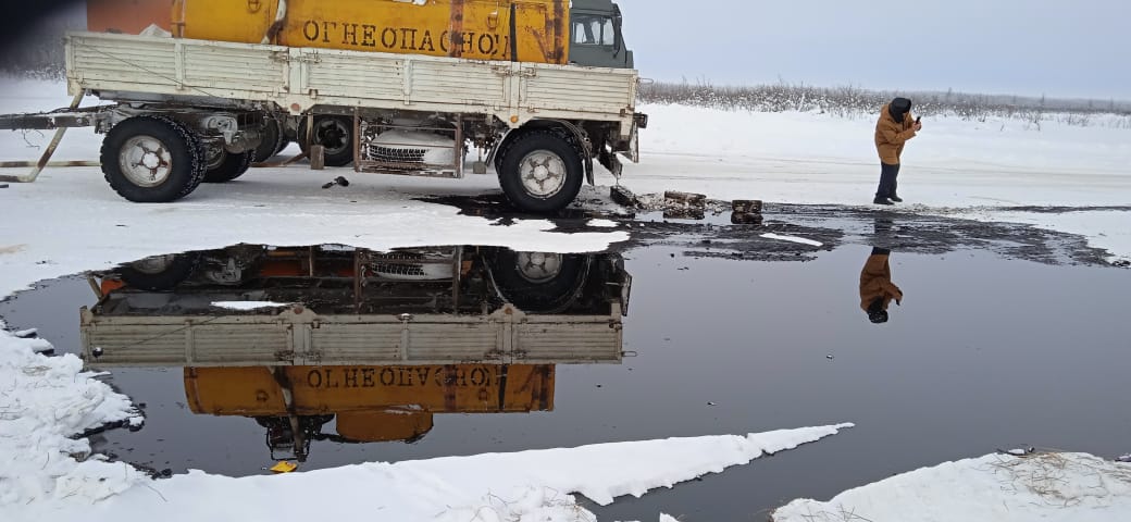 Разлив топлива произошел в Абыйском районе Якутии