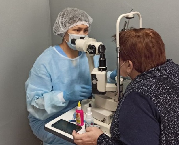 Бесплатные выездные операции по удалению катаракты проведут в районах Якутии