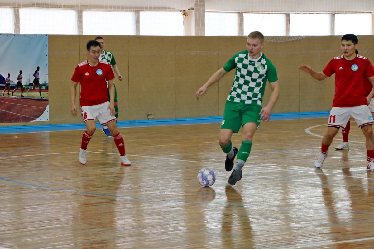 Команда Ленского района победила на чемпионате Якутии по мини-футболу