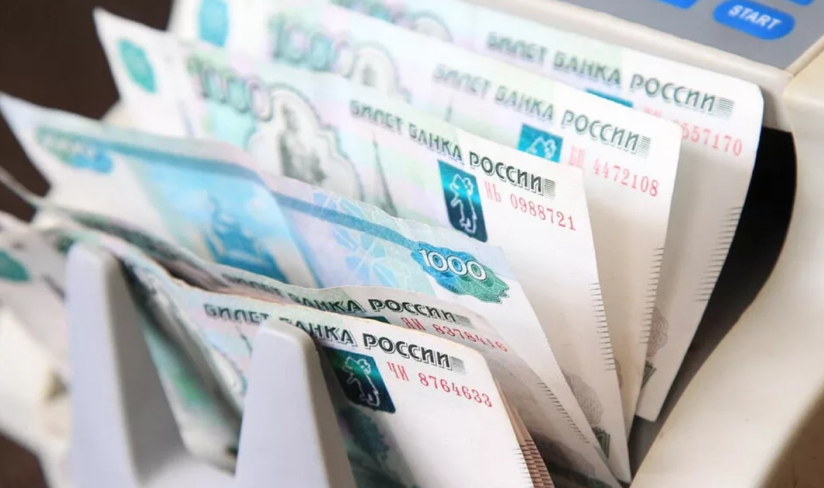 Работникам бюджетной сферы в Якутии повысят зарплату с 1 апреля