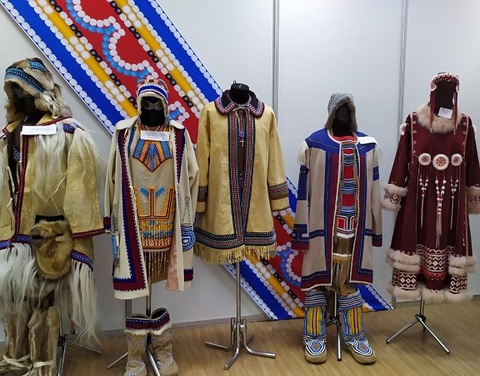 Образцы национальной одежды КМНС воссоздадут в Якутии