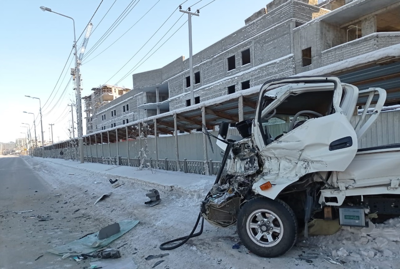 Пассажирка погибла в результате столкновения машин в Якутске