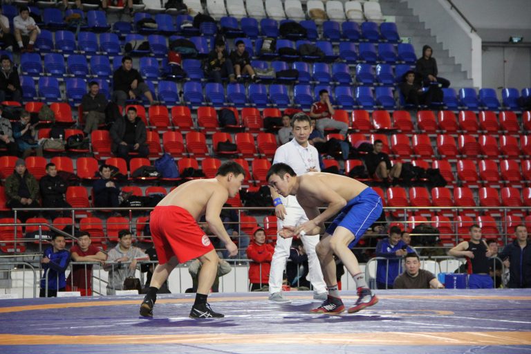 Более 250 спортсменов Якутии борются за звание чемпиона «Турнира Госкомобеспечения»