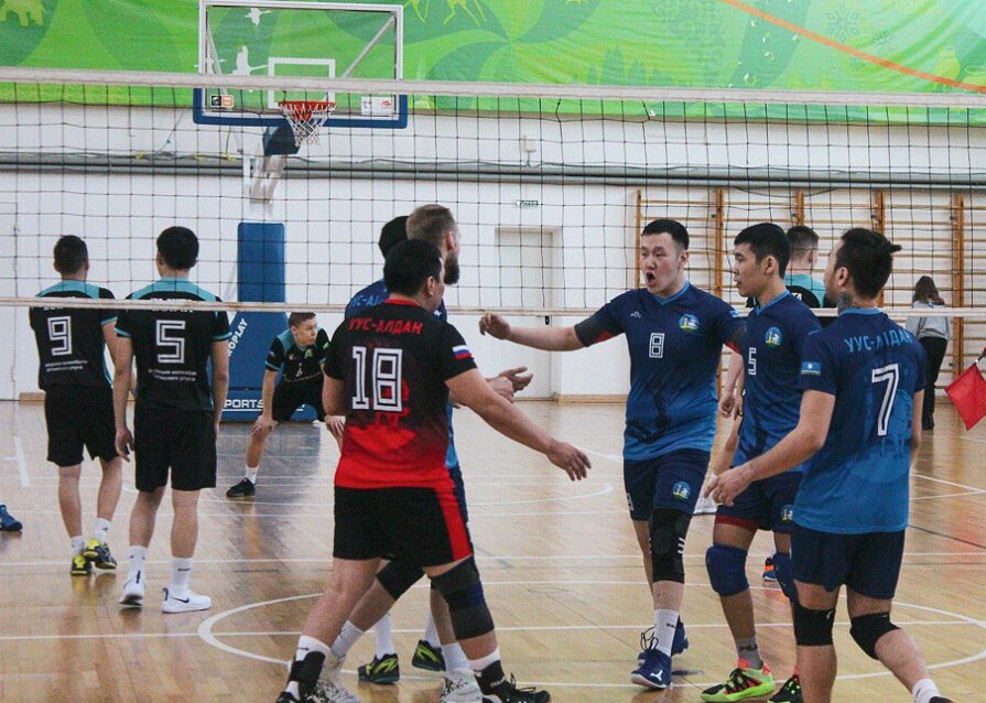 Шесть путевок на Спортивные игры народов Якутии разыграют на чемпионате по волейболу