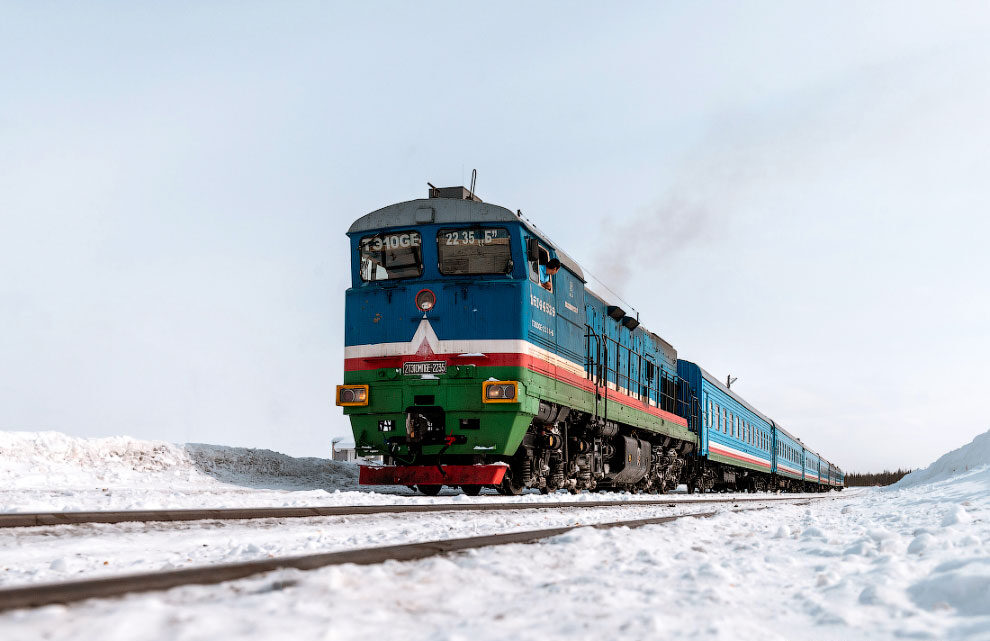 Более 2,2 тыс вагонов с продовольствием прибудут в Якутию по железной дороге до закрытия переправы
