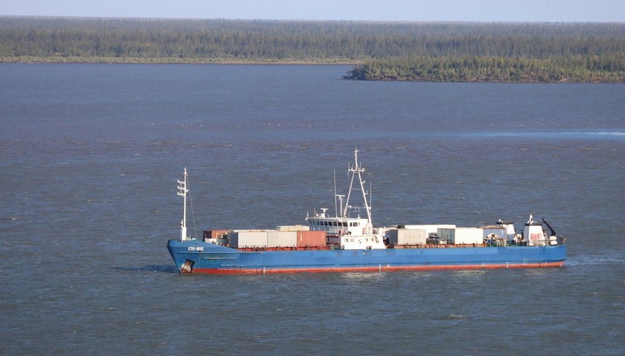 Якутия может приобрести судно смешанного плавания для завоза грузов в Арктику