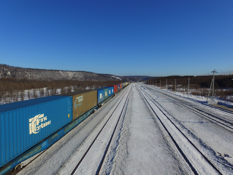400 вагонов с продовольствием прибудут в Якутию до закрытия автозимников