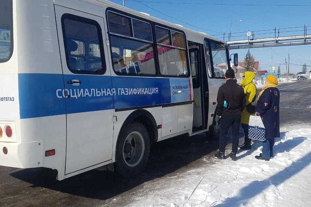 Мобильный офис социальной газификации принял 324 заявки от жителей Якутии