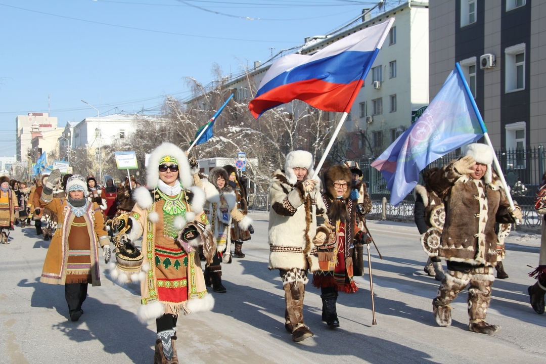 Якутяне выйдут на праздничное шествие в честь 100-летия ЯАССР 27 апреля