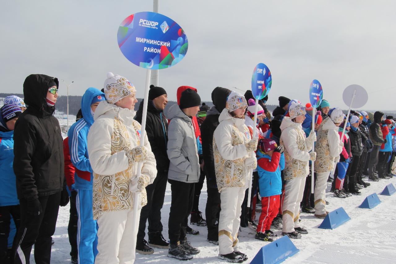Чемпионат Якутии по лыжным гонкам в Алдане собрал 200 спортсменов