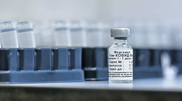 Первую в мире назальную вакцину от COVID-19 зарегистрировали в России