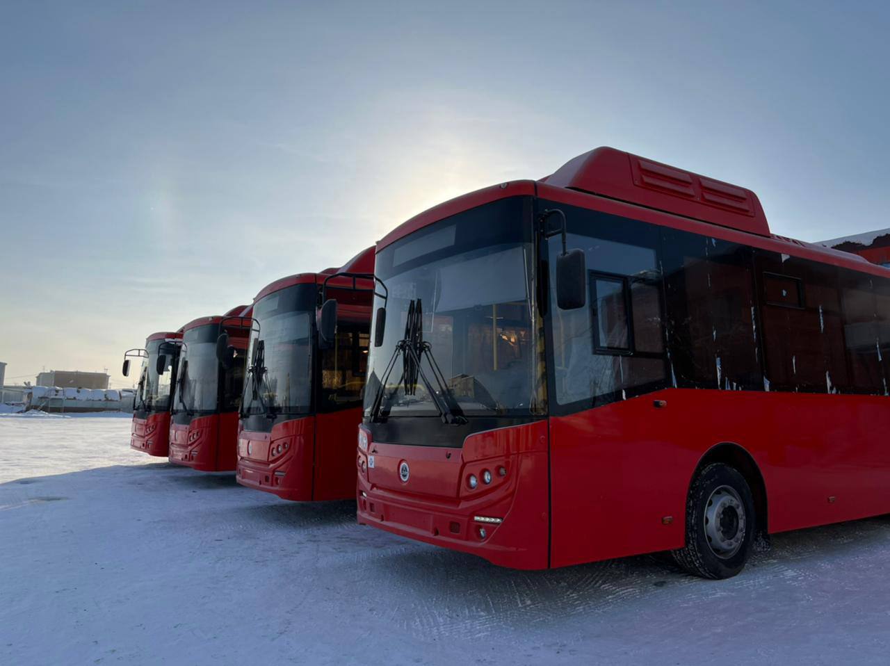 Передача ключей от 100 новых автобусов состоится в Якутске 25 апреля