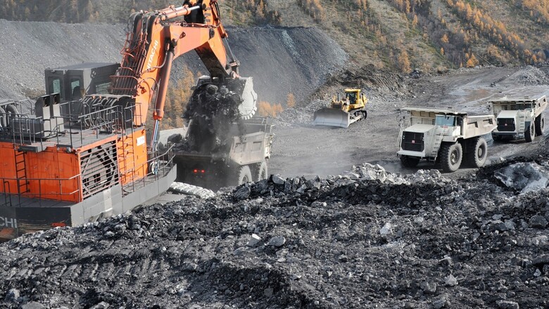 Более 40% добычи полезных ископаемых в ДФО в 2021 году пришлось на Якутию