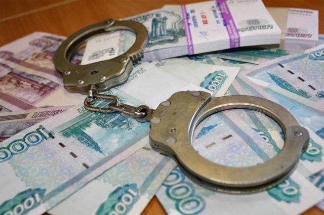 Злоупотребление полномочиями и растрату на 30 млн рублей вменили троим жителям Якутии