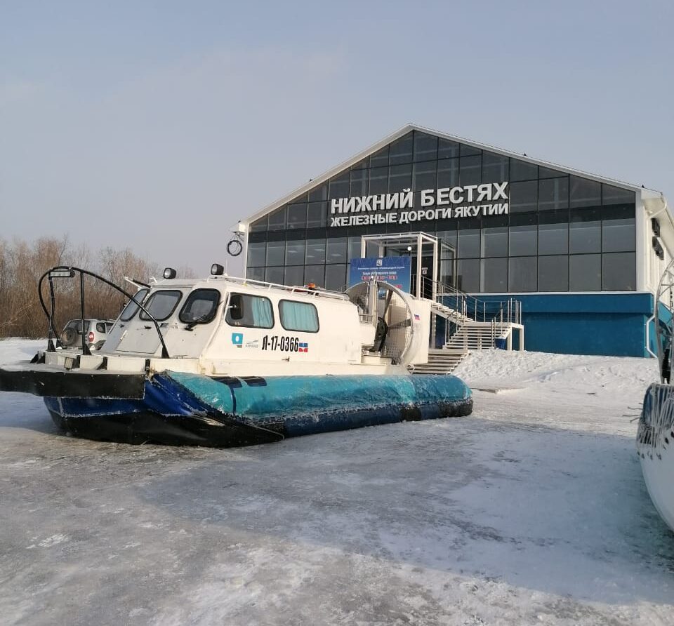 Суда на воздушной подушке начнут курсировать из Якутска в Нижний Бестях с 16 апреля