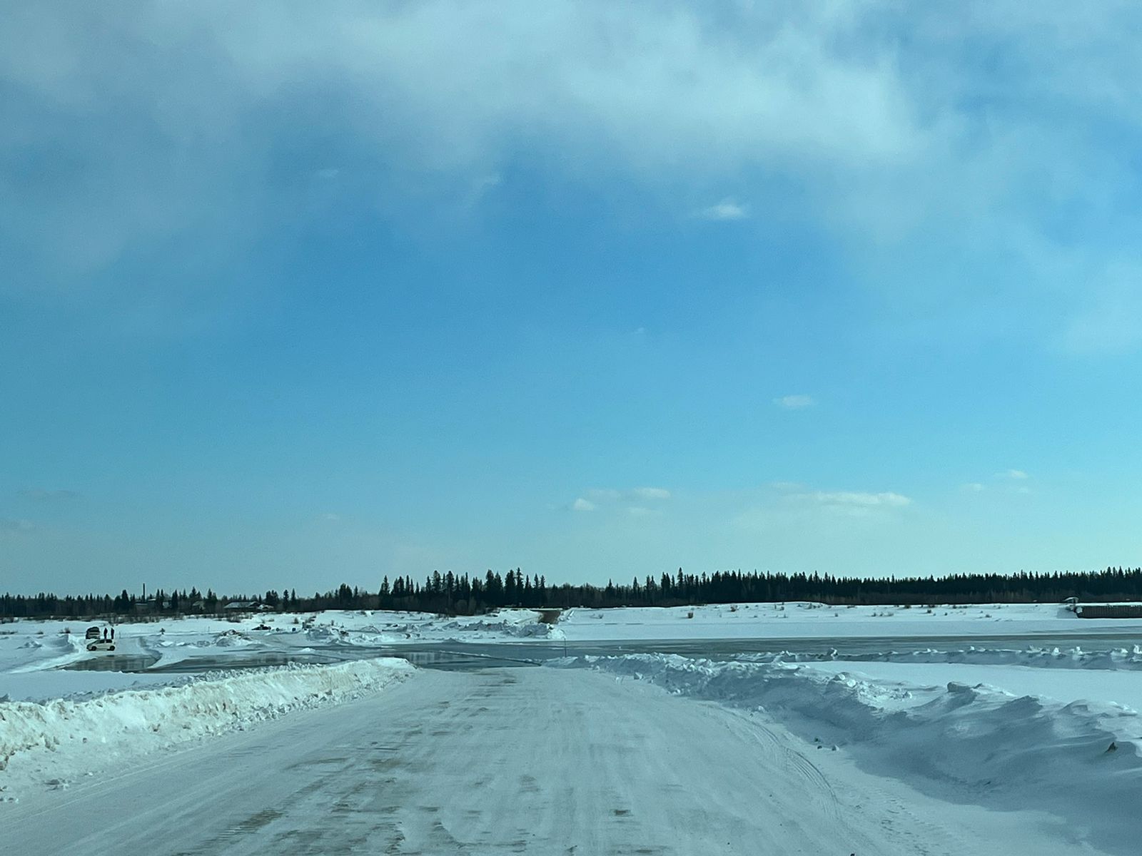 Ледовую переправу через реку Вилюй открыли 4 апреля в Якутии