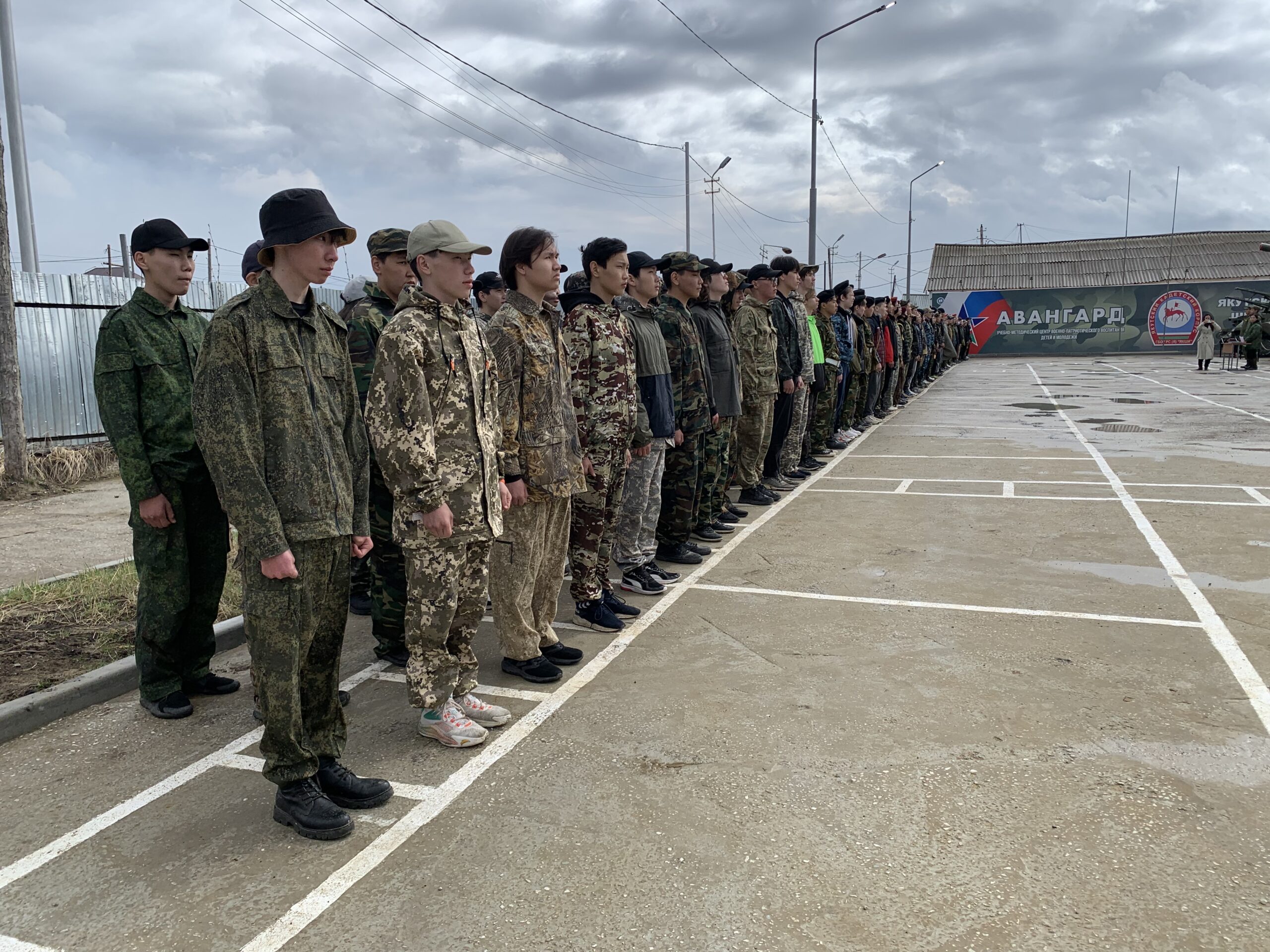 Свыше тысячи школьников примут участие в военно-полевых сборах в Якутии