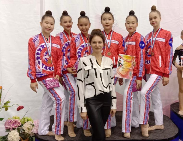 Якутские гимнастки завоевали бронзу соревнований «Весенняя краса» в Мордовии