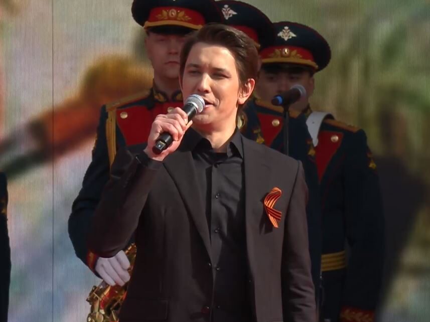 Якутянин Григорий Чернецов принял участие в концерте ко Дню Победы в Санкт-Петербурге