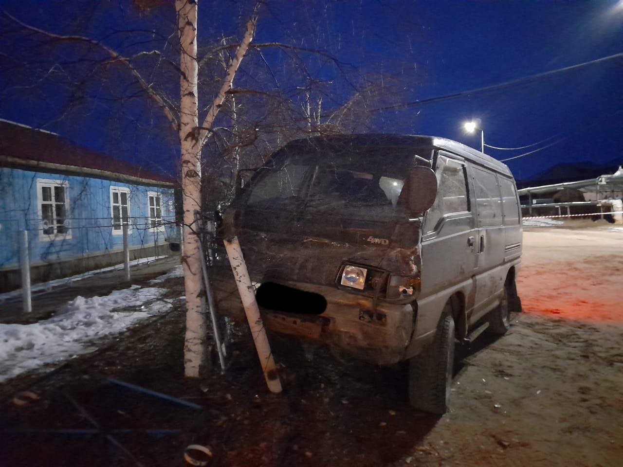 Нетрезвый водитель минивэна сбил человека в якутском поселке Кысыл-Сыр