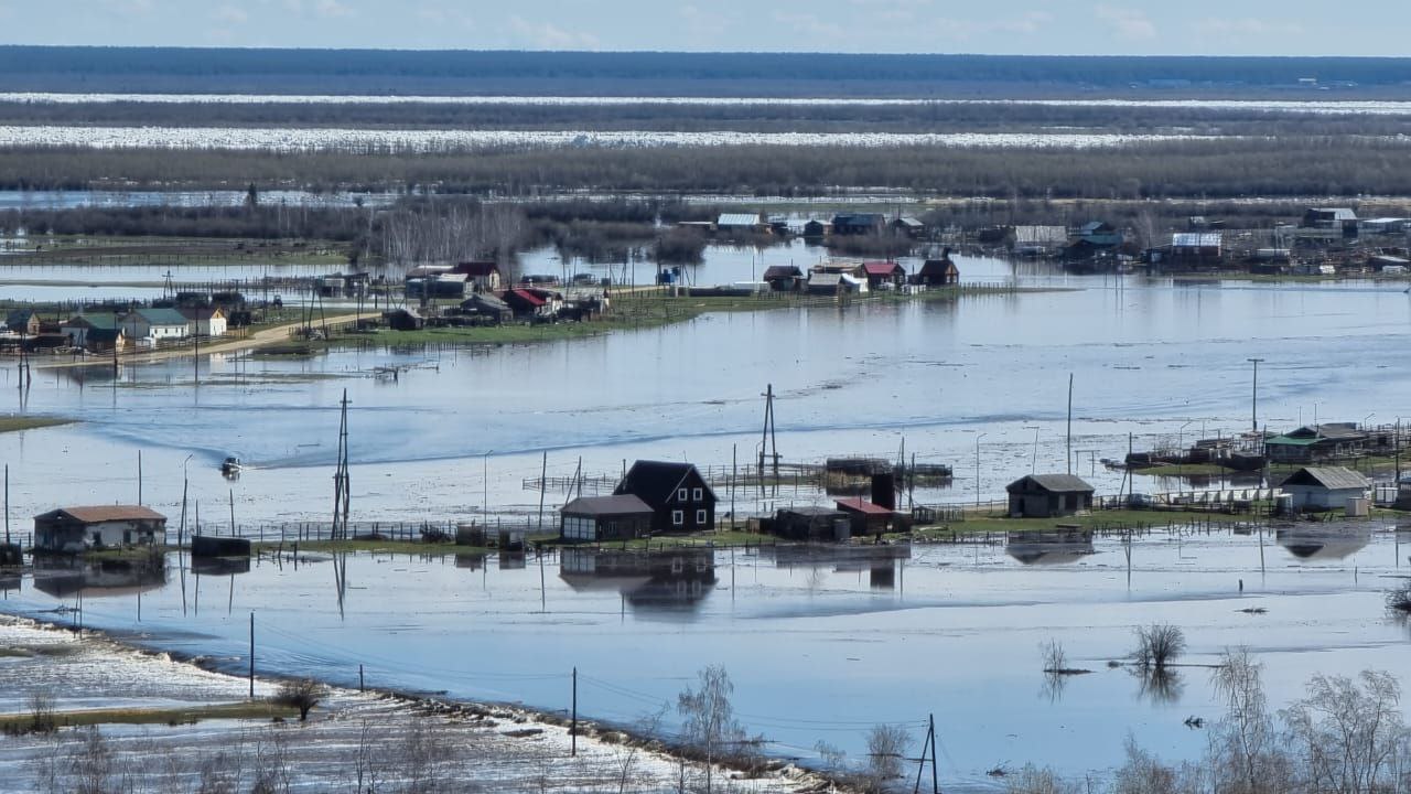 Эвакуацию населения объявили в селе Графский Берег в Намском районе Якутии