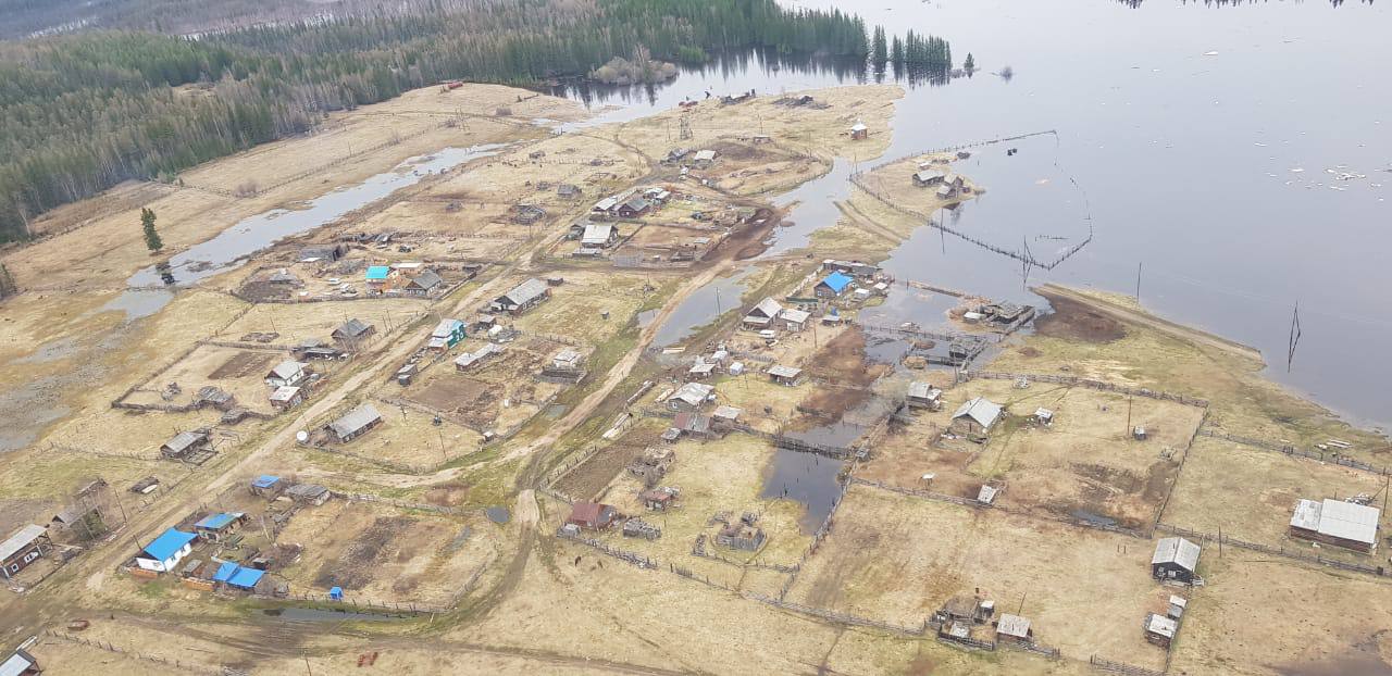 Уровень воды превысил критическую отметку на 171 см в якутском селе Хоринцы