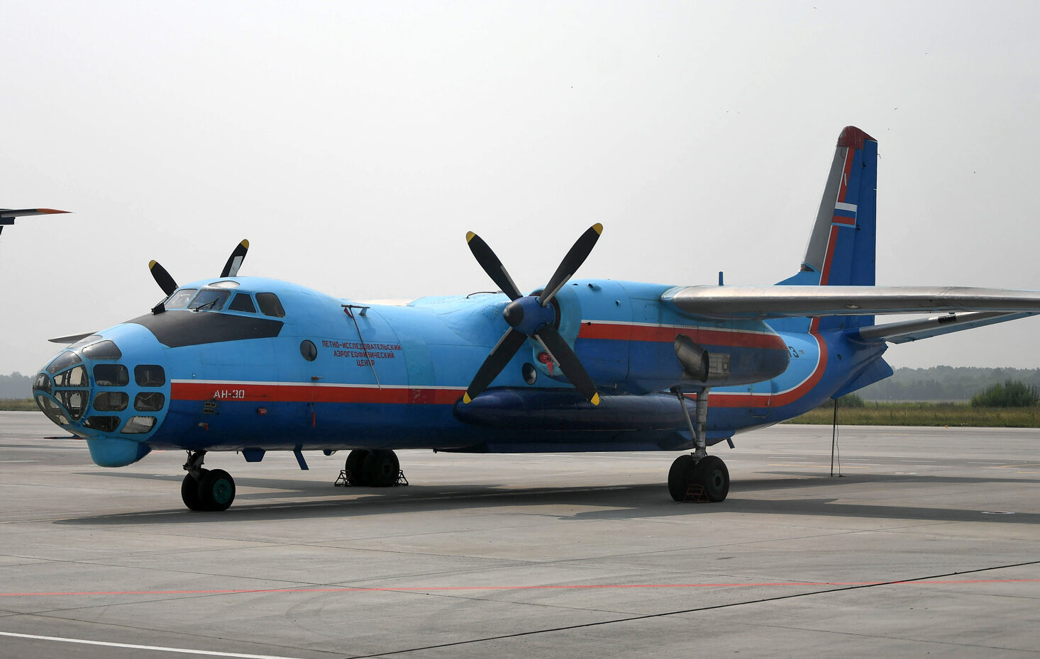 Самолет Ан-30 прибудет в Якутию для тушения пожаров в арктических районах