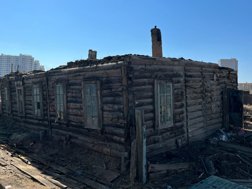 Работы по восстановлению дома Суоруна Омоллоона начались в Якутске