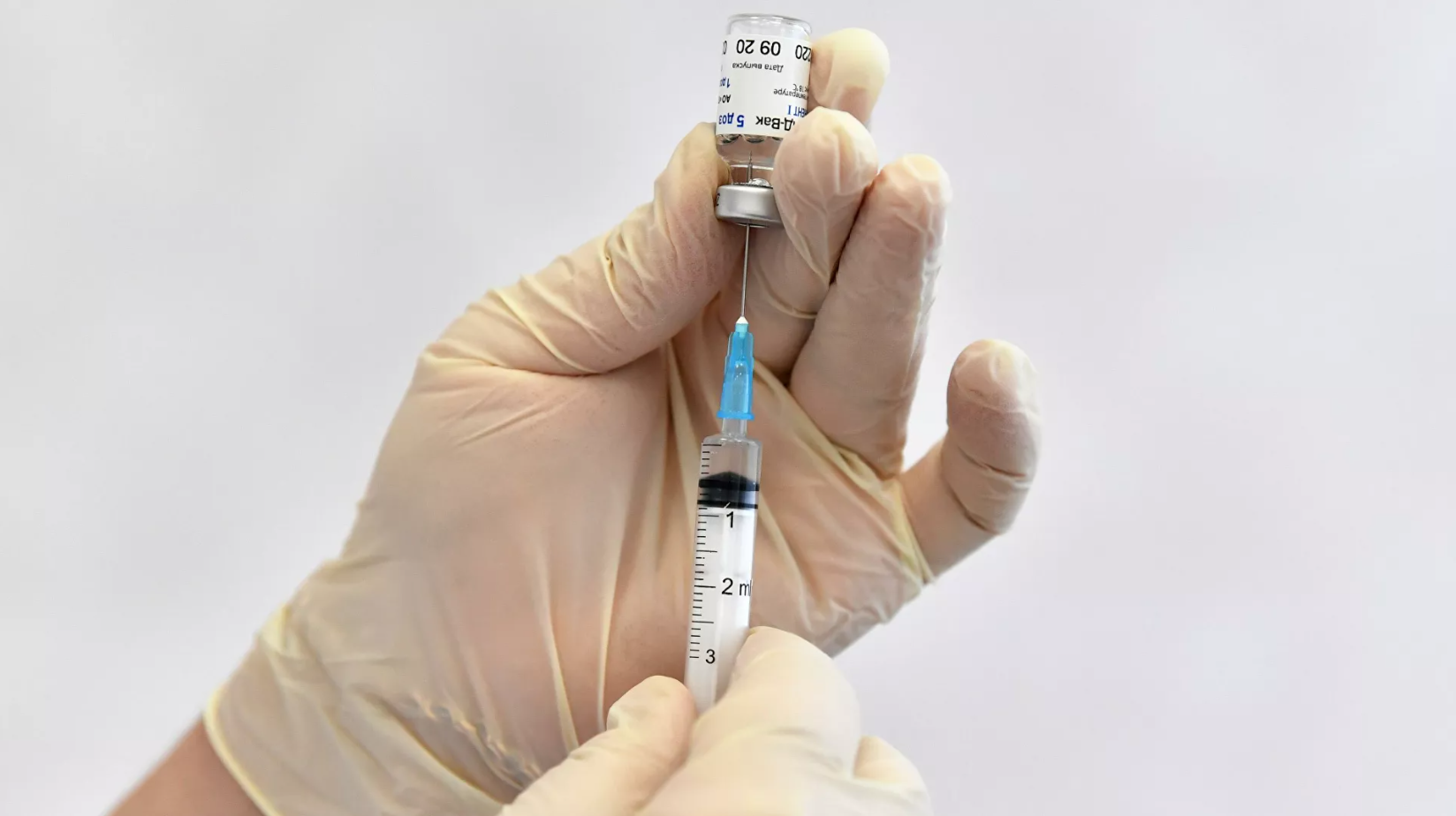 Более 628,5 тыс человек вакцинировались против коронавируса в Якутии