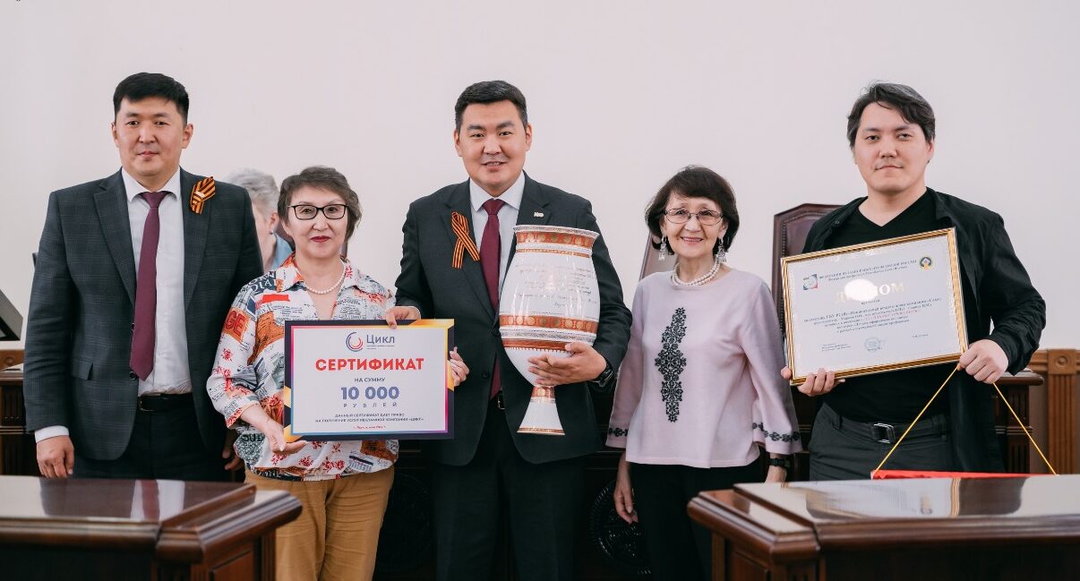 НВК «Саха» победила в номинации «За сильные профсоюзы» по итогам Первомайского шествия в Якутске