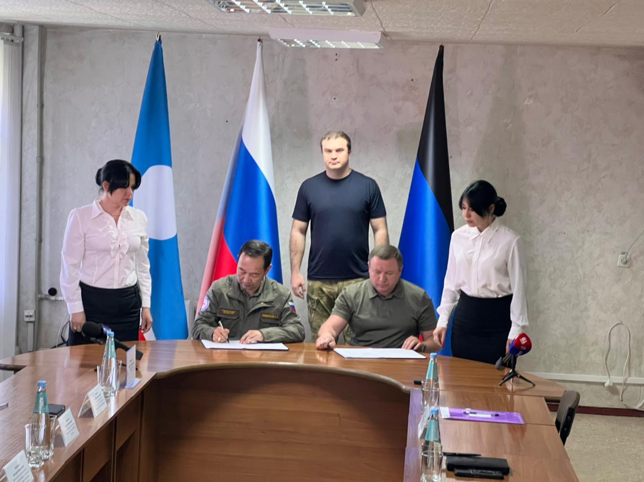 Главы Якутии и Кировского в ДНР подписали соглашение о сотрудничестве