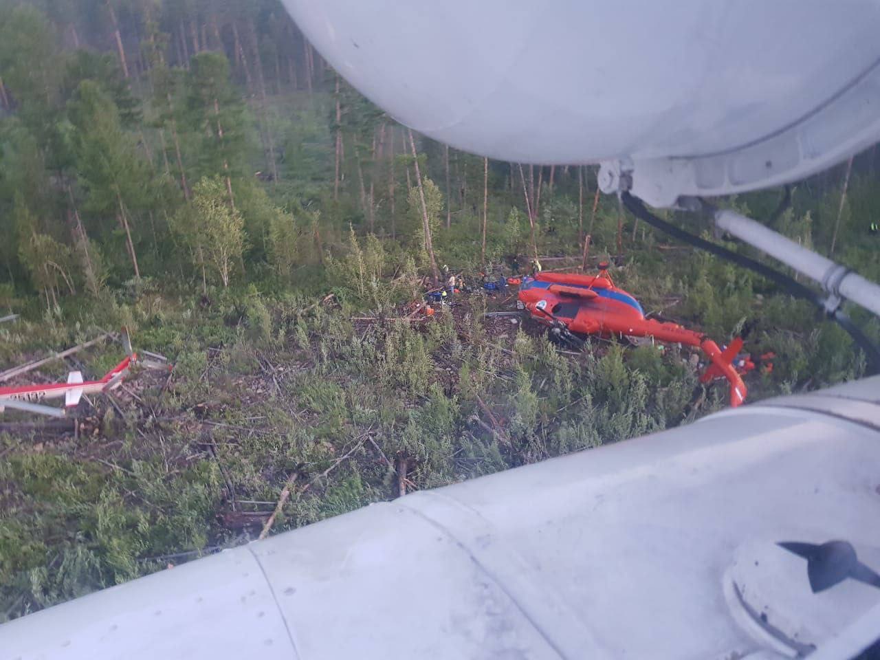 Двое пострадавших в крушении Ми-8 в Якутии находятся в крайне тяжелом состоянии