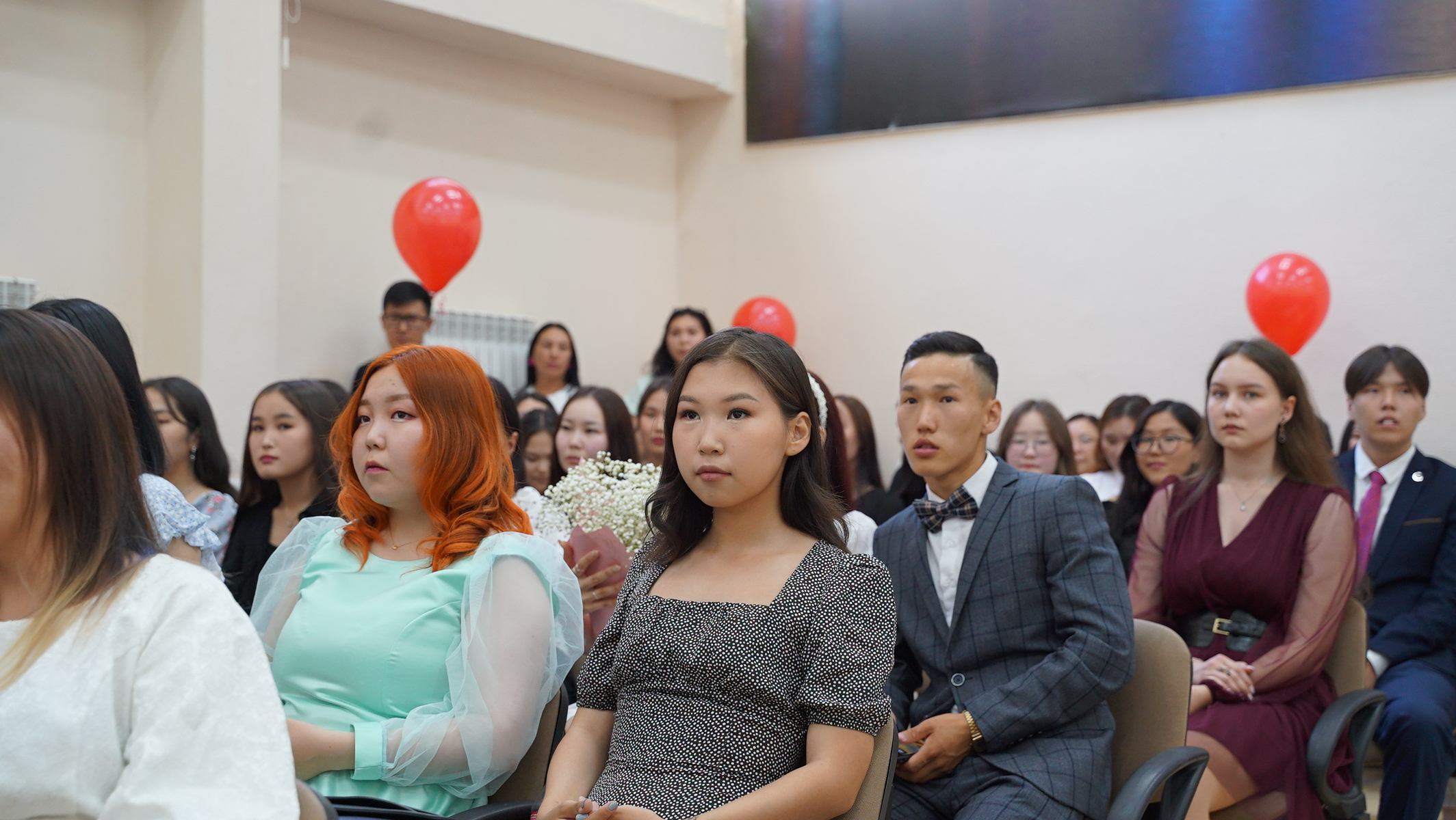 Дипломы получили 6178 выпускников техникумов и колледжей в Якутии