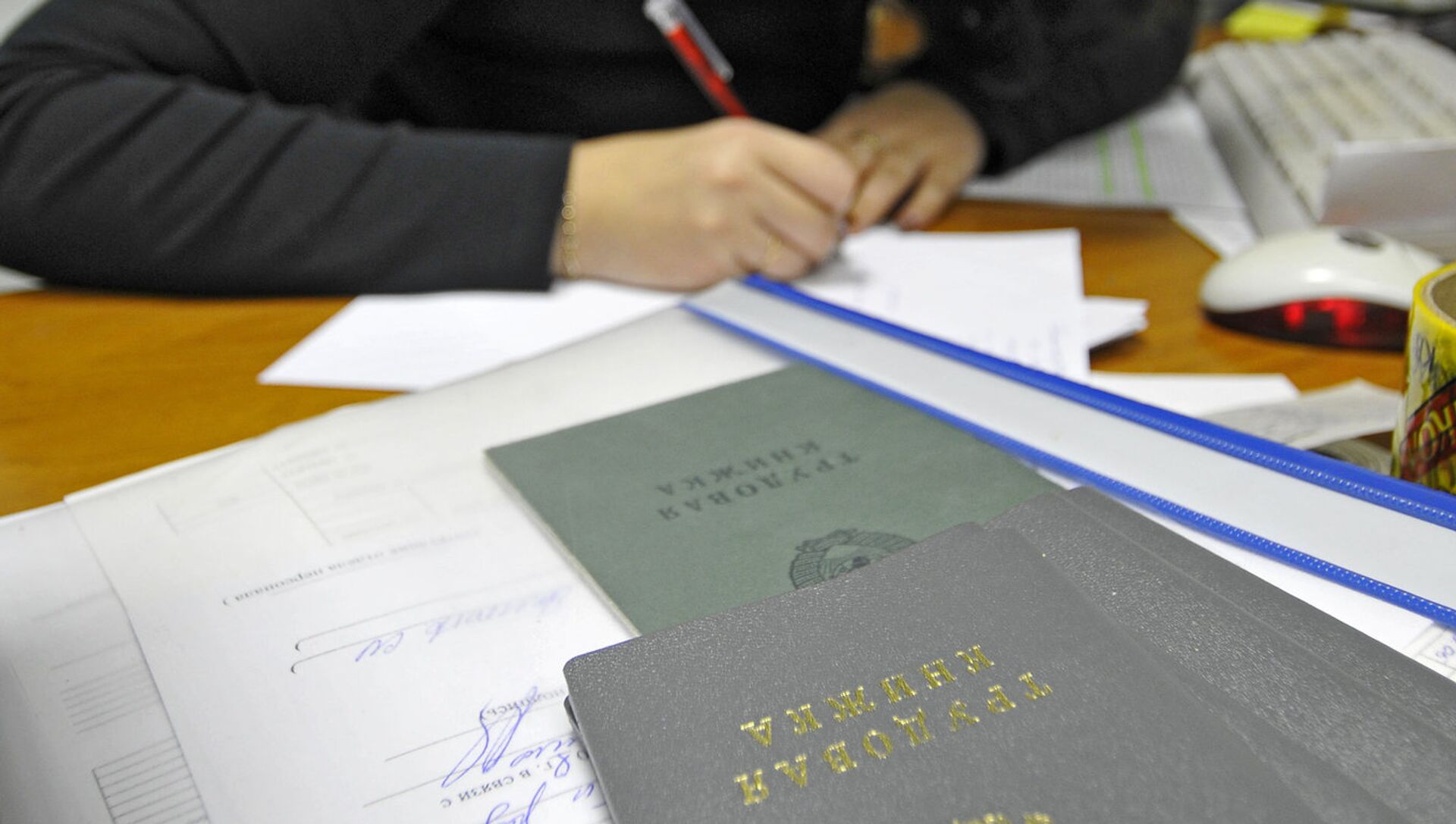 Более ста беженцев из ЛНР и ДНР трудоустроили в Якутии