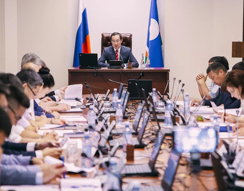 Айсен Николаев: В Якутии становится меньше коррупционных преступлений