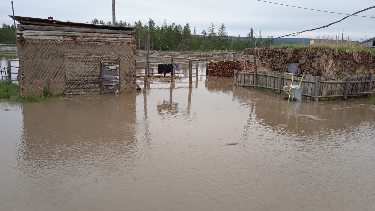 Сбор гуманитарной помощи объявили для пострадавших от паводка в Верхоянском районе