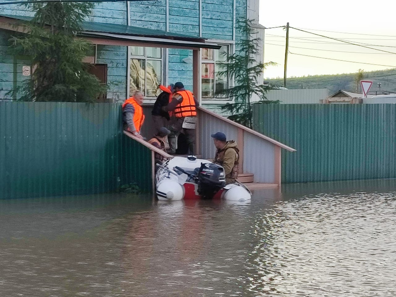 Три населенных пункта остаются под угрозой затопления в Верхоянском районе
