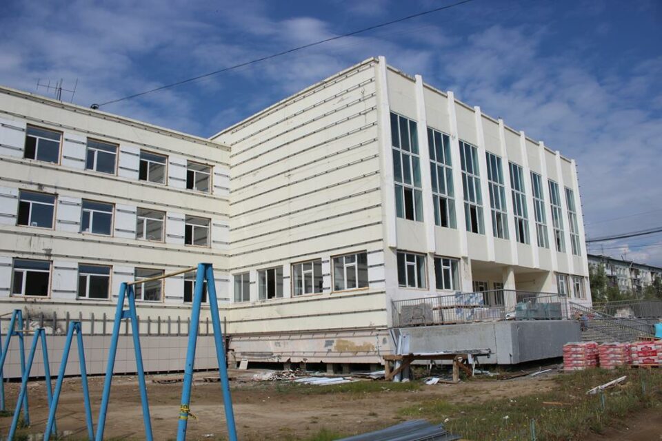 Свыше ста школ модернизируют в Якутии за два года