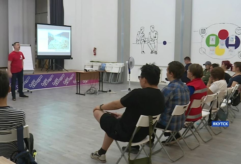 Якутские добровольцы проходят обучение по реагированию на чрезвычайные ситуации