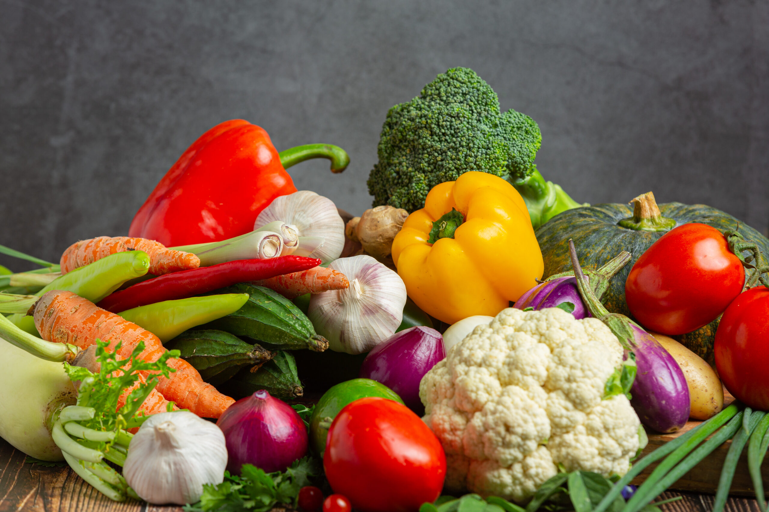 2,7 тыс тонн овощей планируют вырастить в тепличном комплексе Якутии в 2023 году