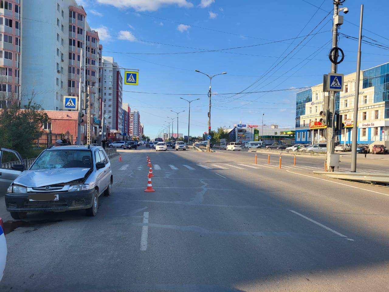 Нетрезвый водитель сбил мужчину и пятилетнего ребенка в Якутске