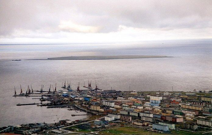 Заброшенное судно «Днепр» намерены утилизировать в якутском Тикси