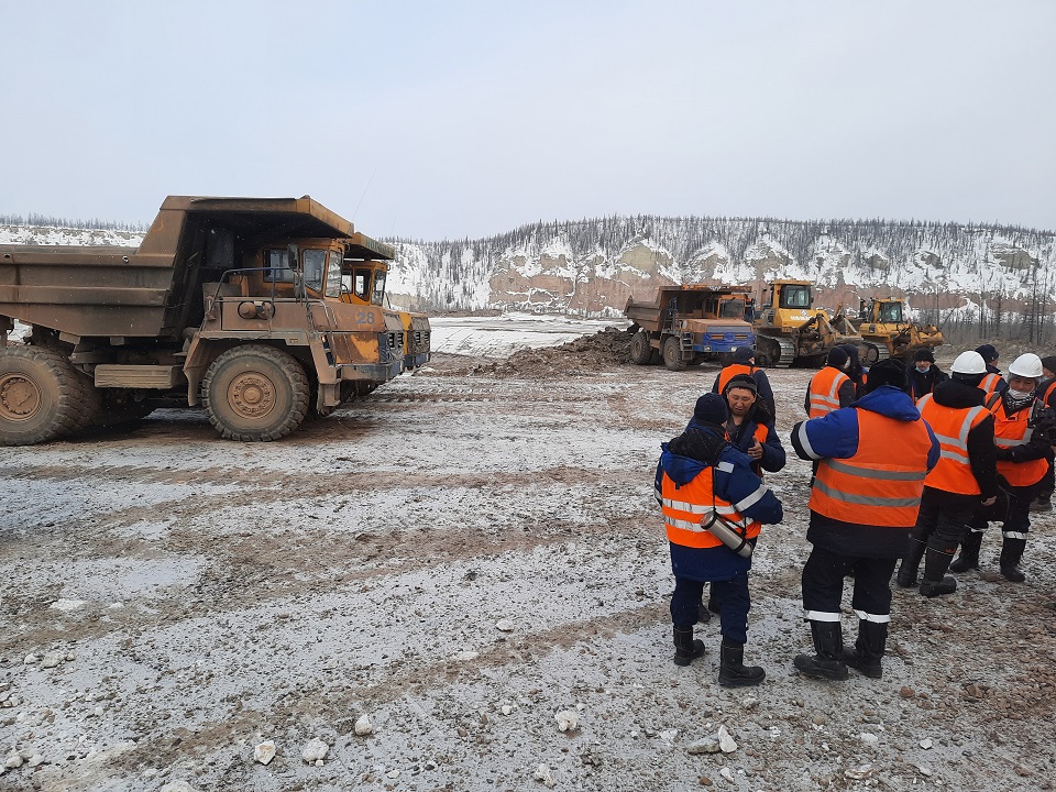 Свыше 10 тыс якутян трудоустроились в рамках проекта «Местные кадры в промышленность»