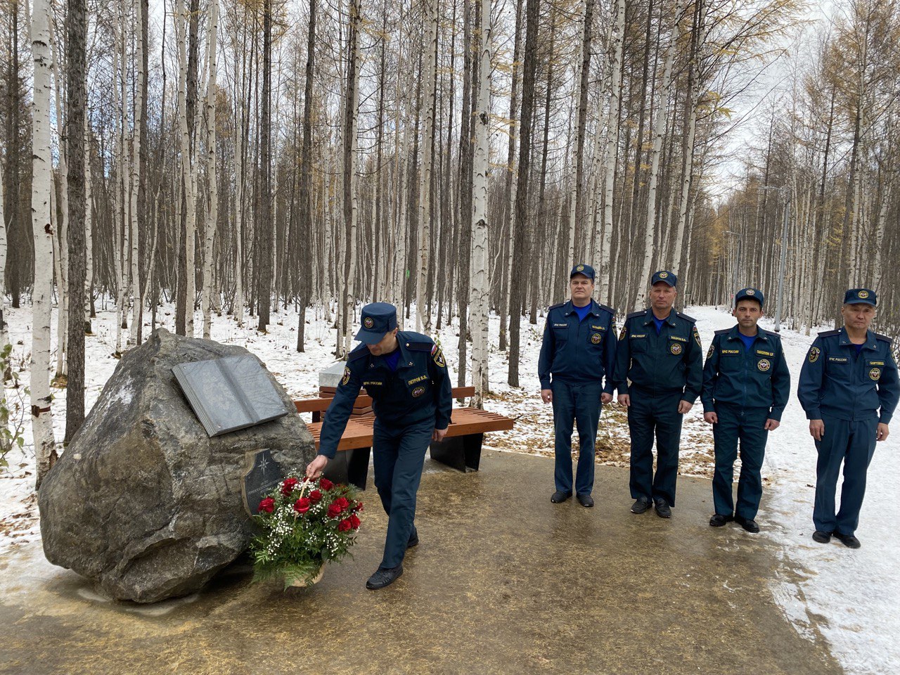 Якутский военизированный горноспасательный отряд отметил 90-летие гражданской обороны страны