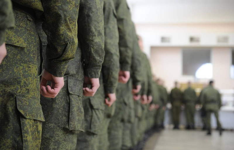 Власти Якутии намерены взять шефство над воинскими частями, где служат якутяне