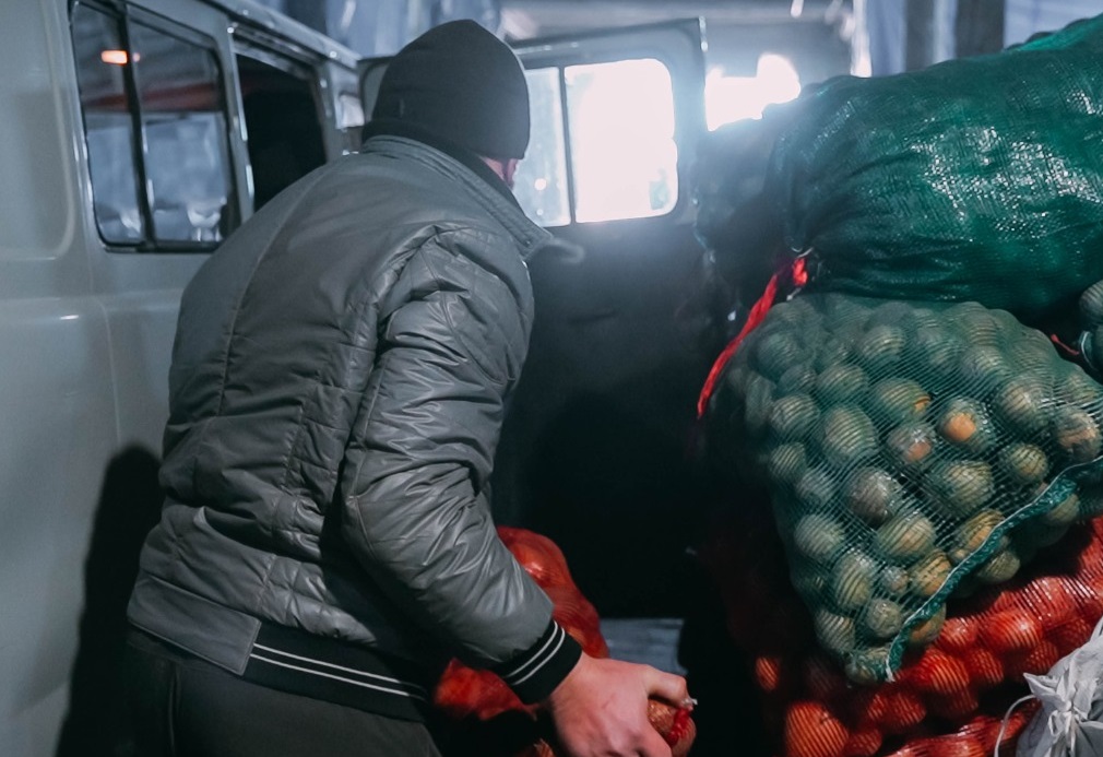 Овощные наборы доставляют семьям мобилизованных в Якутске