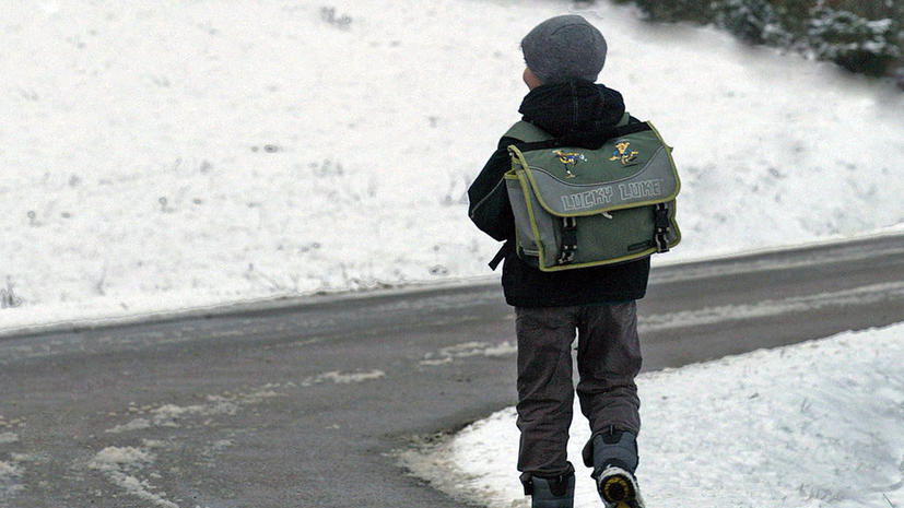 Управление образования Якутска сообщило, при какой температуре дети не будут учиться в школах