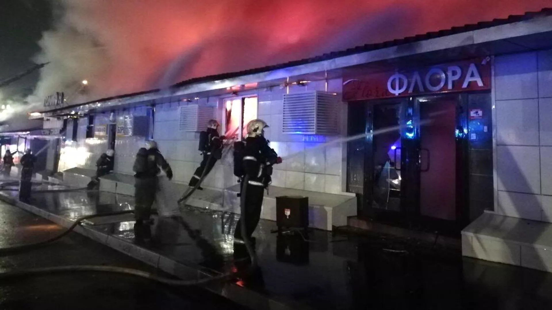 13 человек погибли при крупном пожаре в Костроме
